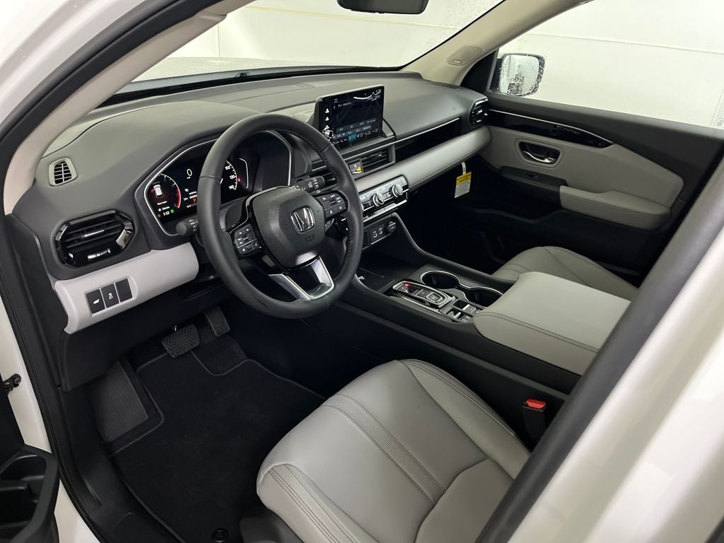 2025 Honda Pilot Touring+