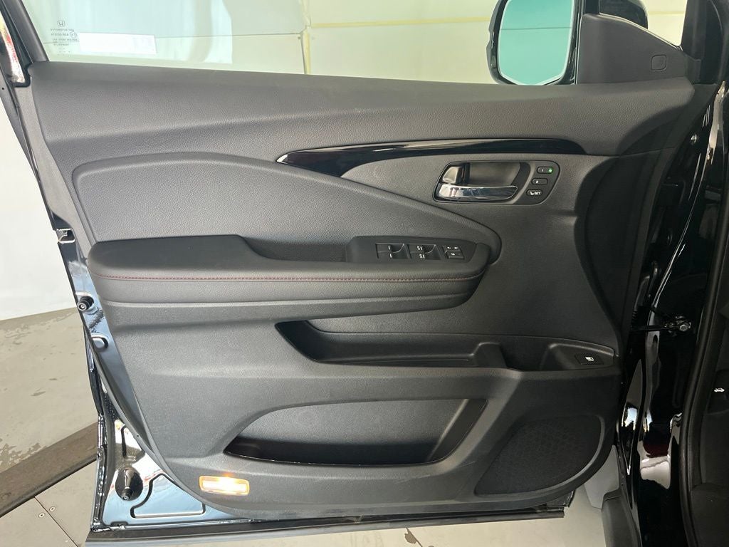 2026 Honda Ridgeline Black Edition - Photo 26