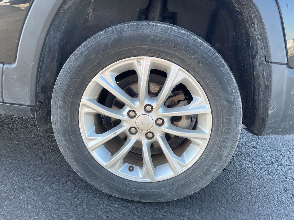 2019 Jeep Cherokee Latitude