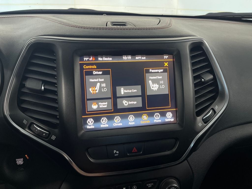 2020 Jeep Cherokee Trailhawk