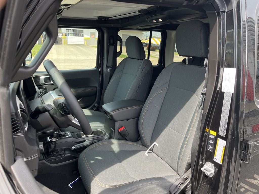 2024 Jeep Wrangler Sahara