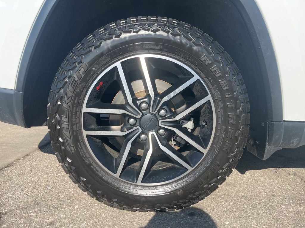 2020 Jeep Grand Cherokee Trailhawk