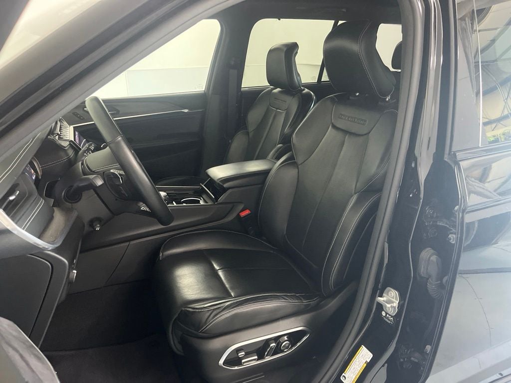 2022 Jeep Grand Cherokee Overland