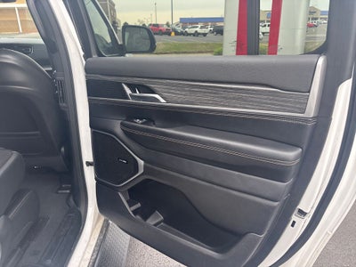 2024 Jeep Wagoneer L Series II