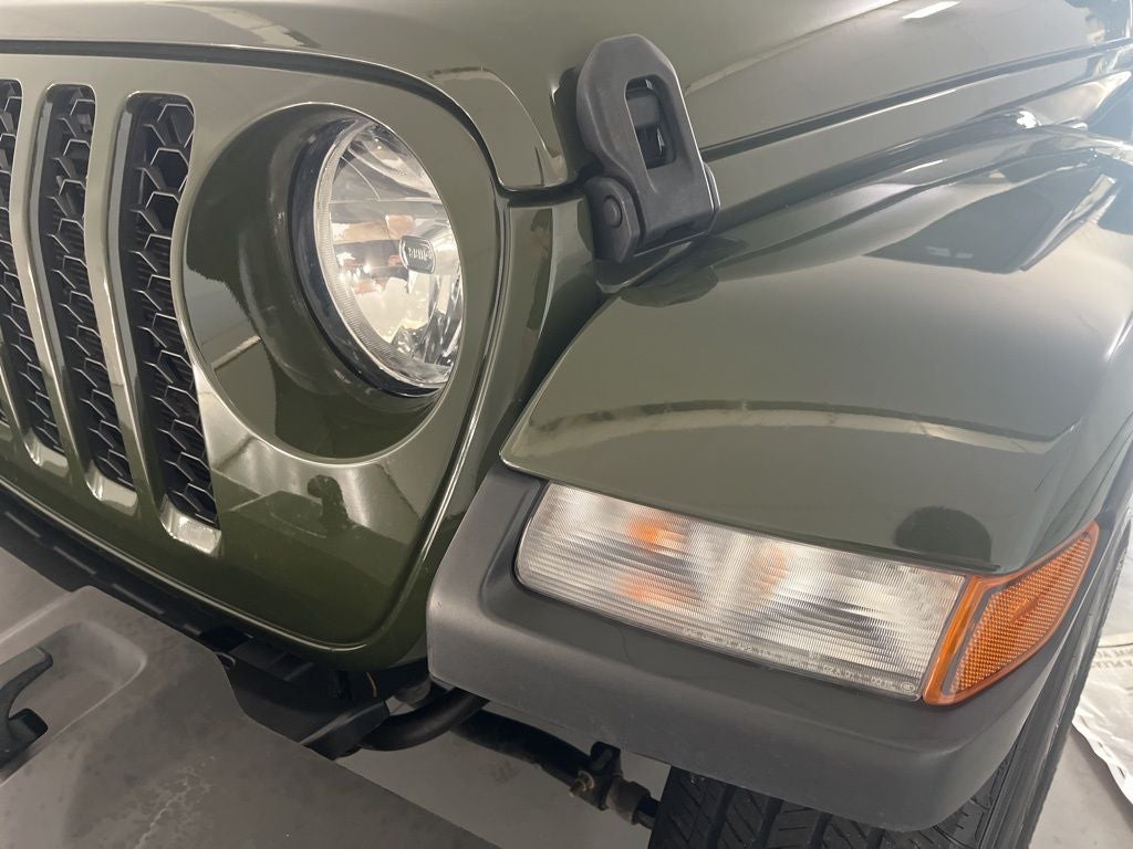 2023 Jeep Gladiator Sport S
