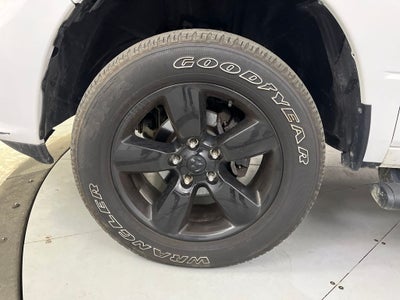 2023 RAM 1500 Classic Express