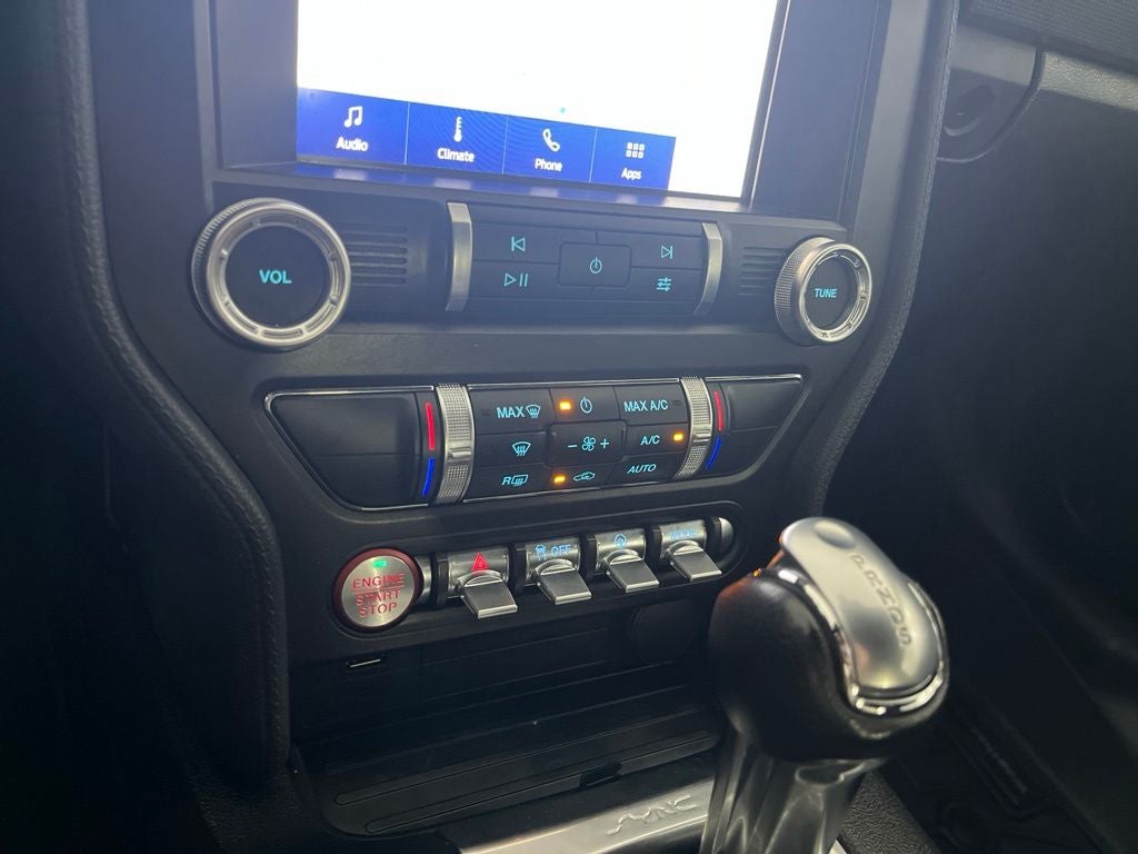 2020 Ford Mustang EcoBoost