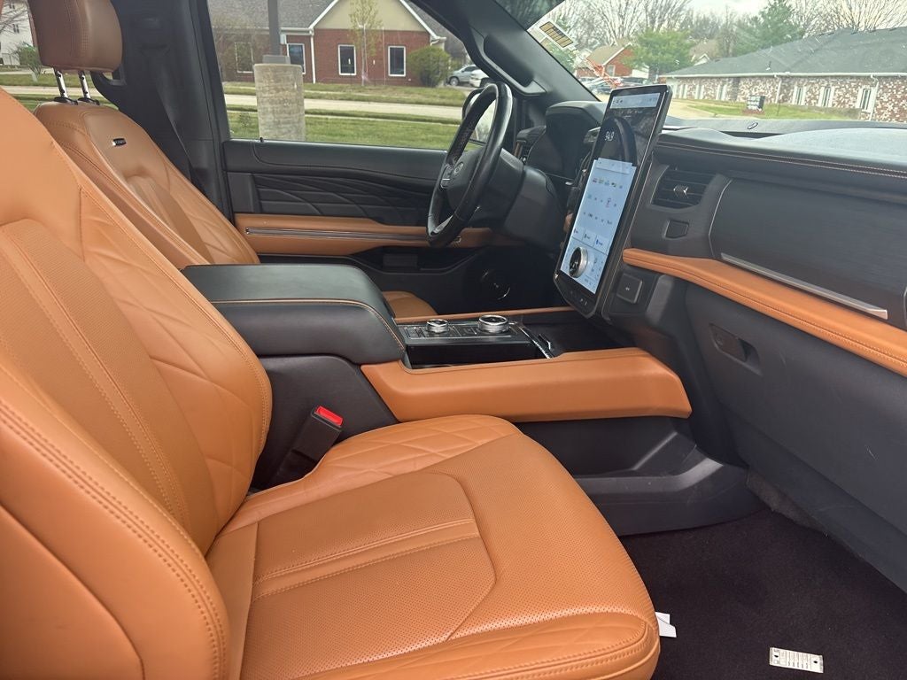 2023 Ford Expedition Max Platinum