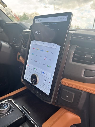 2023 Ford Expedition Max Platinum