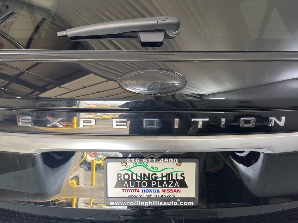 2023 Ford Expedition Max Platinum