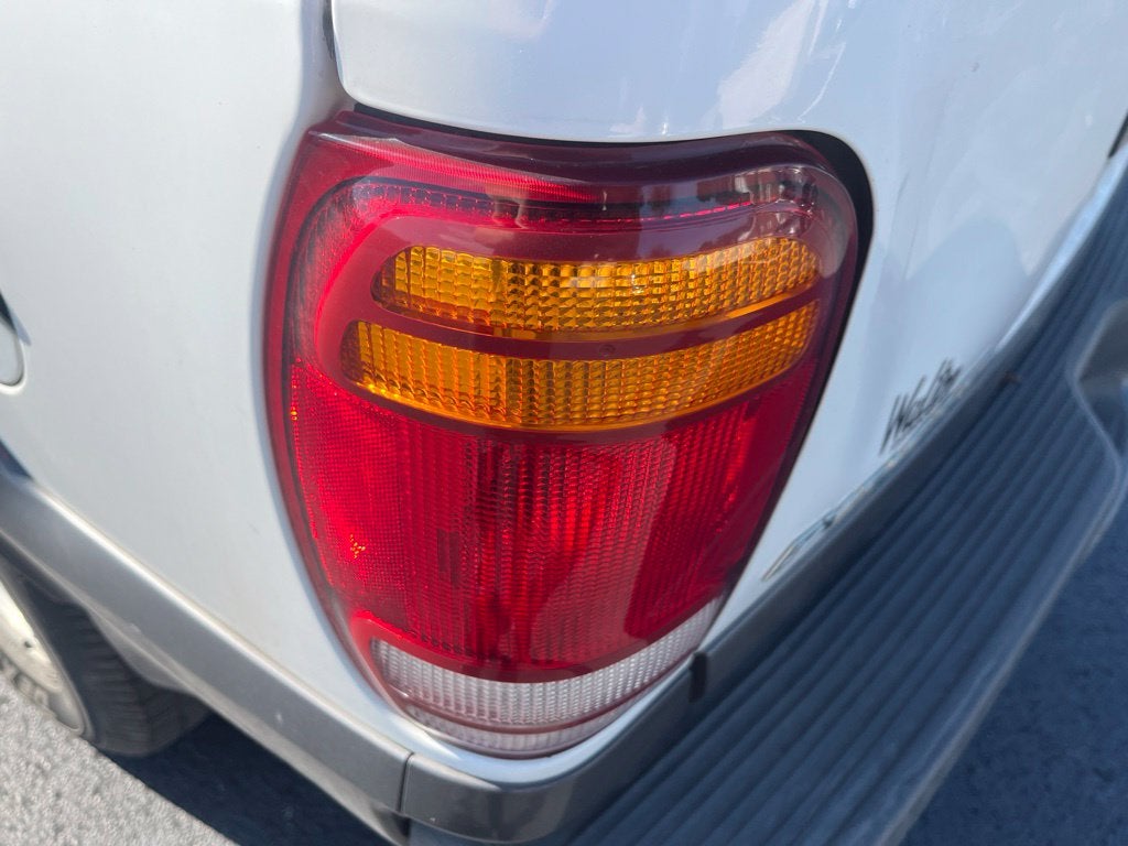 1999 Ford Explorer 112 WB