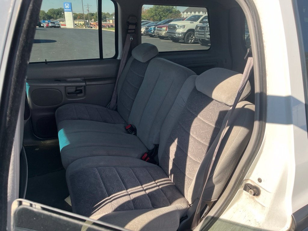 1999 Ford Explorer 112 WB