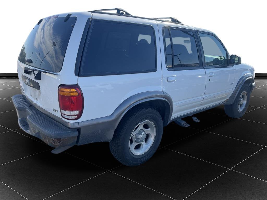 1999 Ford Explorer 112 WB