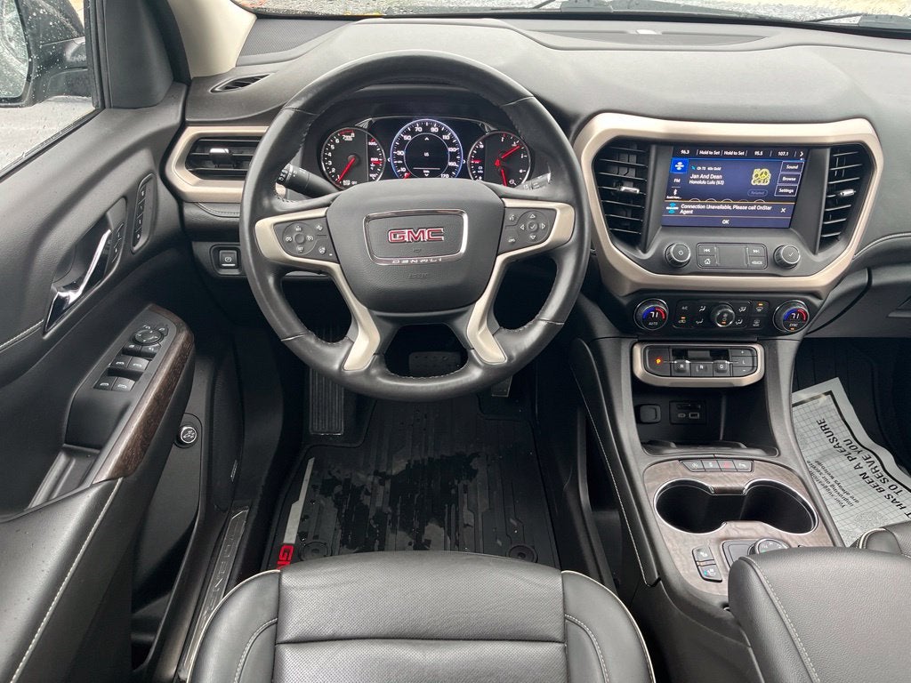 2022 GMC Acadia Denali