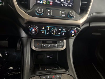 2022 GMC Acadia Denali