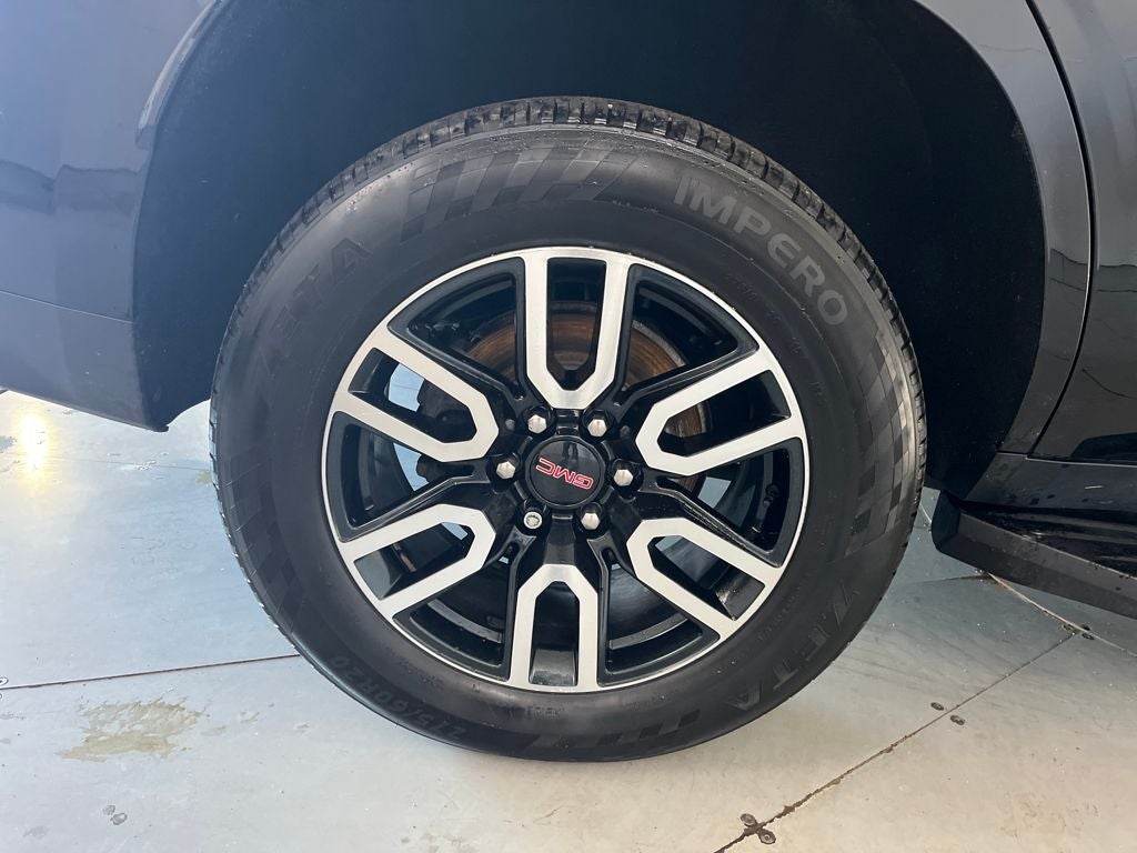 2022 GMC Yukon AT4