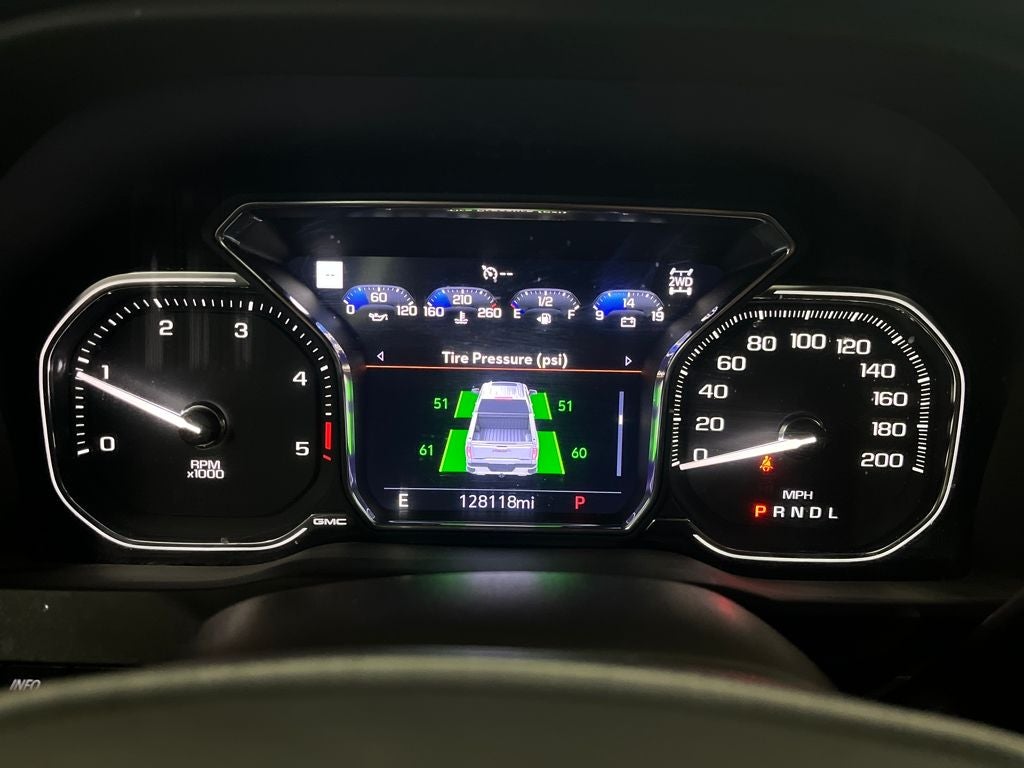 2023 GMC Sierra 2500HD Denali