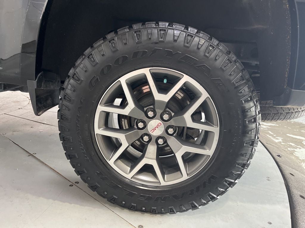 2022 GMC Canyon Base