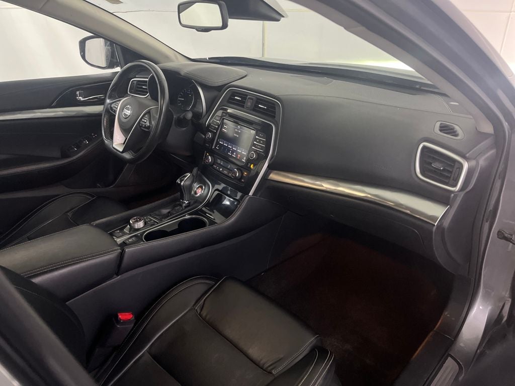 2022 Nissan Maxima SV