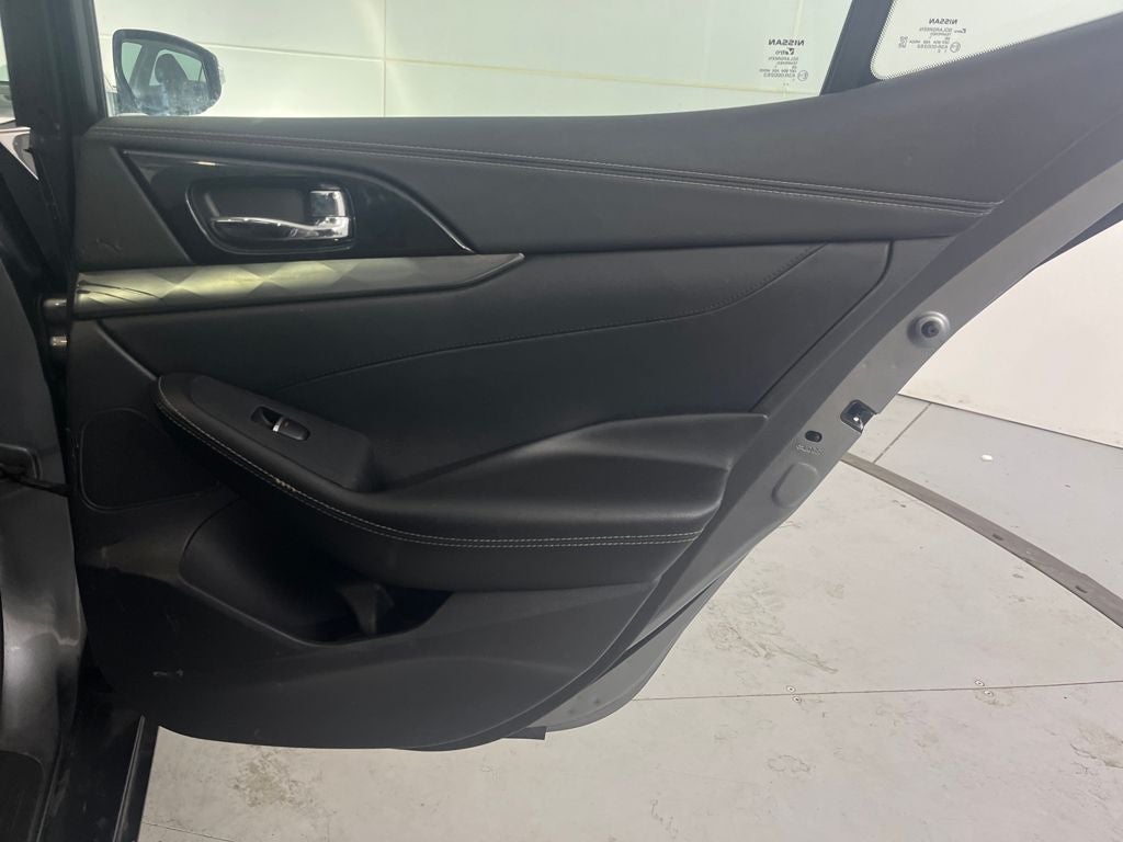 2022 Nissan Maxima SV