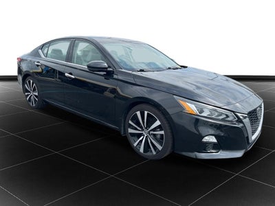 2020 Nissan Altima 2.5 Platinum