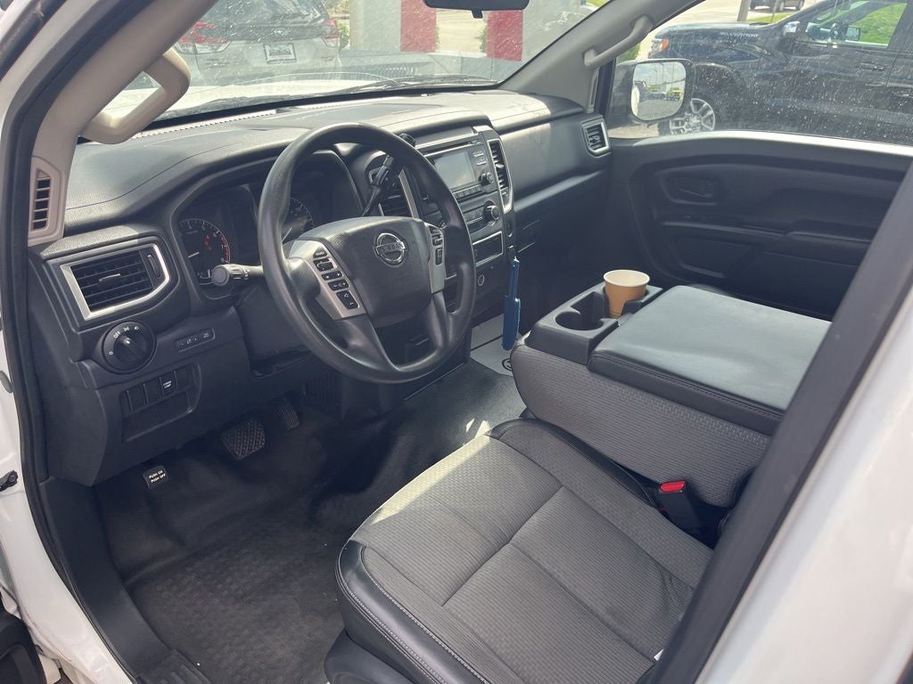 2017 Nissan Titan S