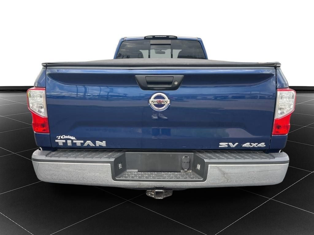 2017 Nissan Titan SV