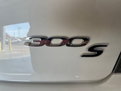 2019 Chrysler 300 S