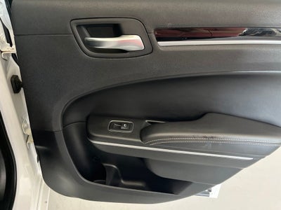 2019 Chrysler 300 S