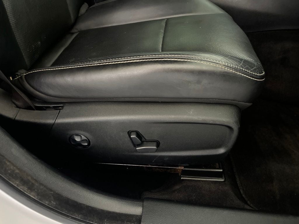2019 Chrysler 300 S