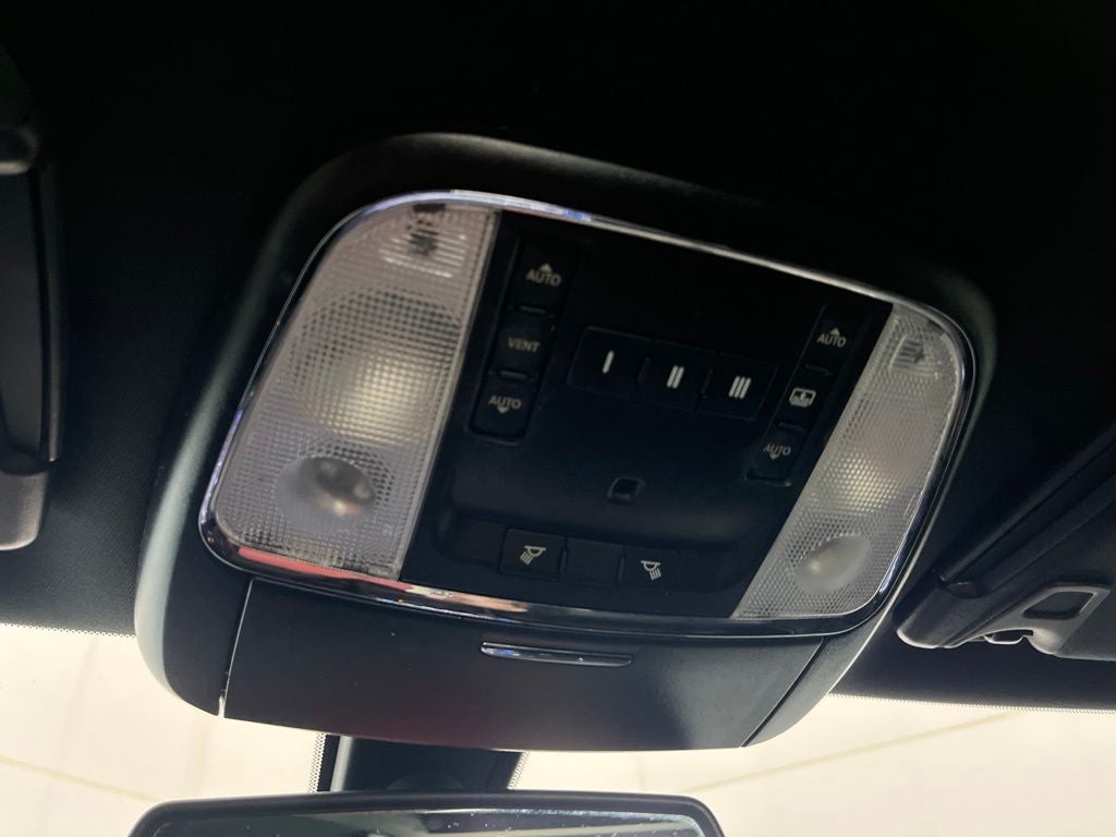 2019 Chrysler 300 S