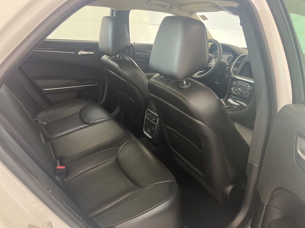 2023 Chrysler 300 Touring