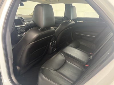 2023 Chrysler 300 Touring