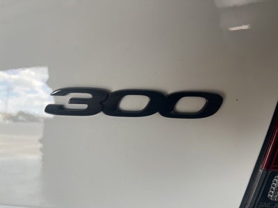 2023 Chrysler 300 Touring
