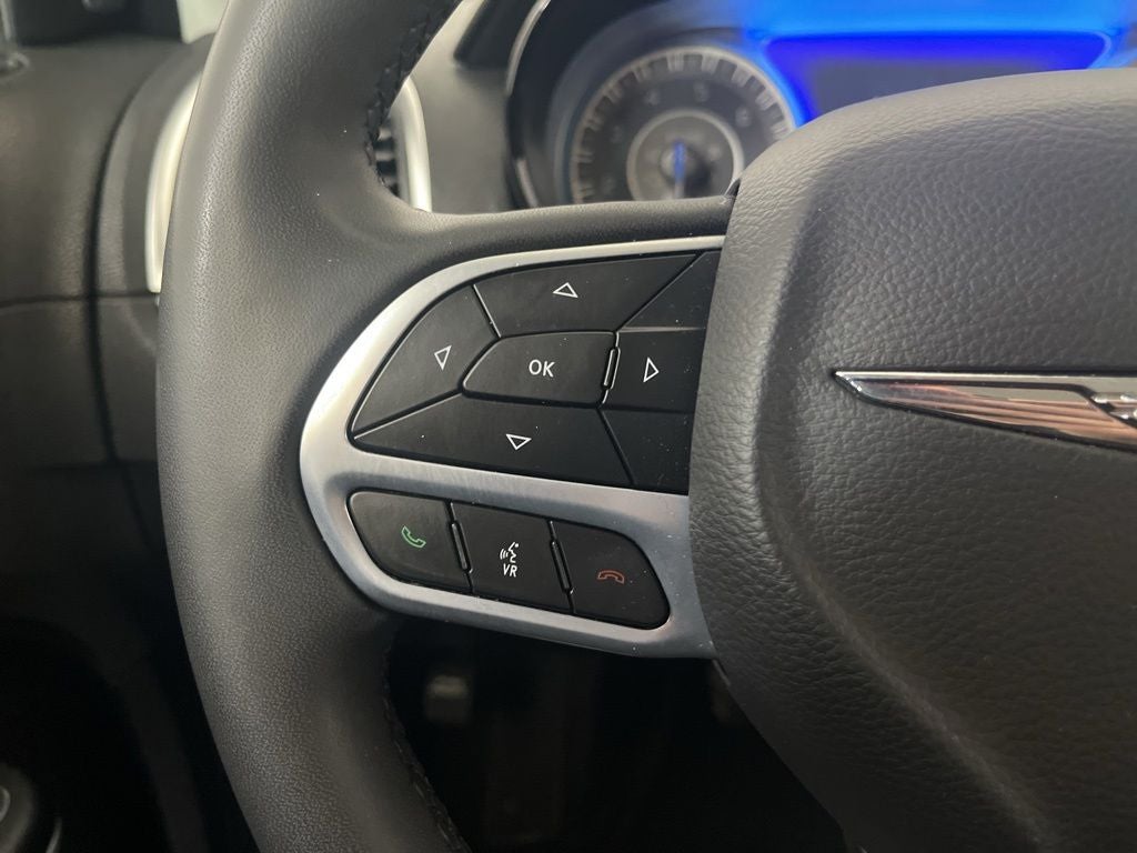 2023 Chrysler 300 Touring