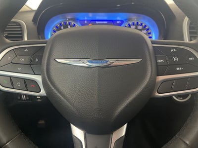 2023 Chrysler 300 Touring