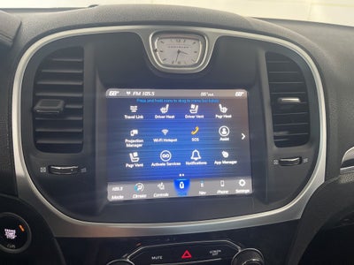 2023 Chrysler 300 Touring