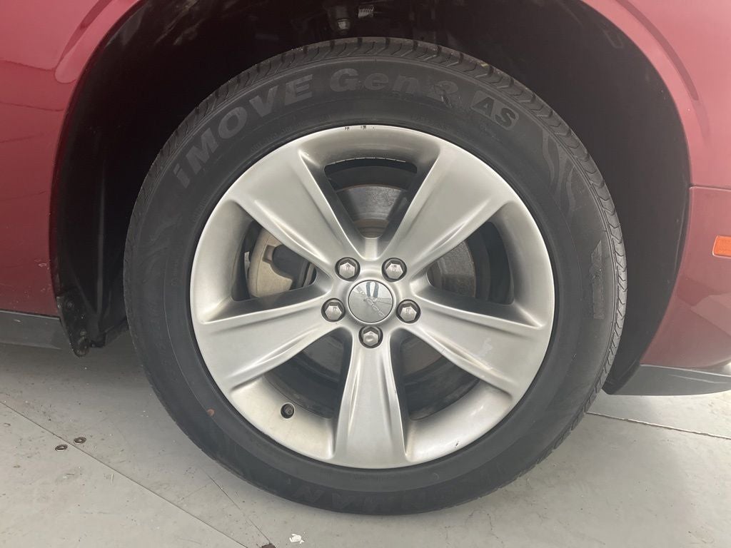 2021 Dodge Challenger SXT
