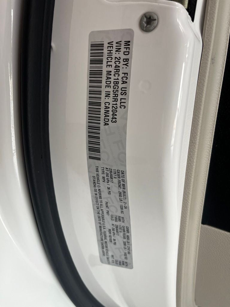 2024 Chrysler Pacifica Touring L