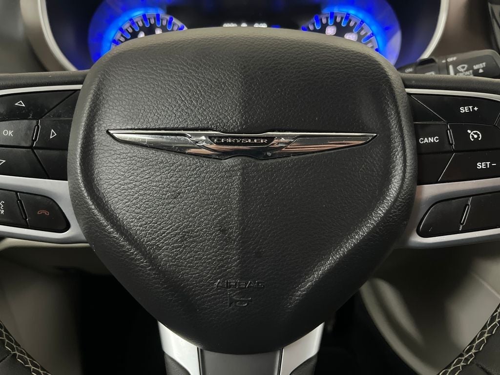 2024 Chrysler Voyager LX