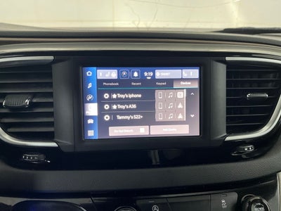 2024 Chrysler Voyager LX