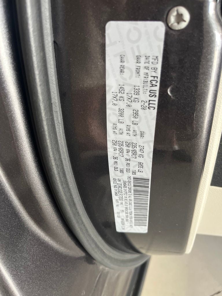 2020 Chrysler Voyager LXI