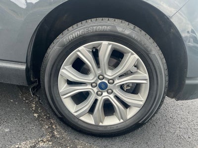 2021 Ford Edge Titanium