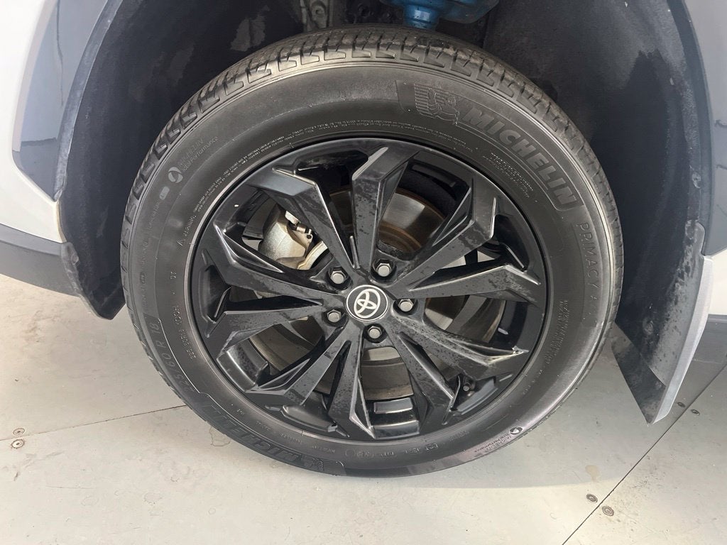 2025 Toyota RAV4 Hybrid XSE