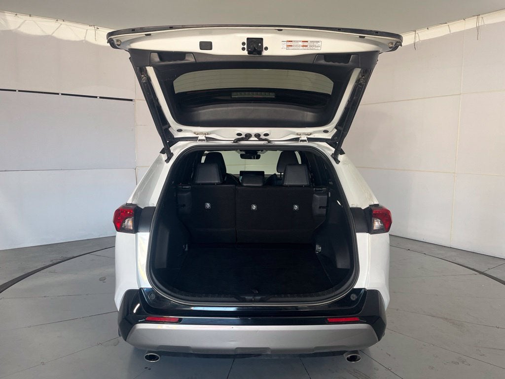 2025 Toyota RAV4 Hybrid XSE