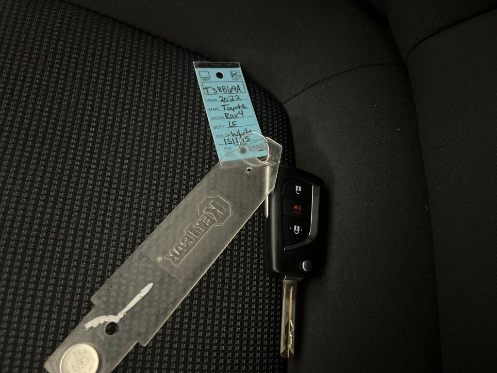 2022 Toyota RAV4 Hybrid LE