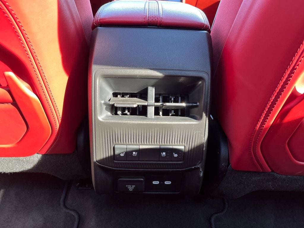 2025 Jeep Wagoneer S Launch Edition