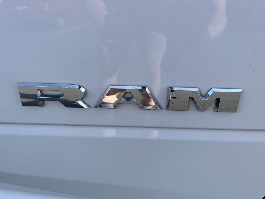 2024 RAM 3500 SLT