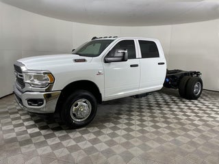 2024 RAM 3500 SLT