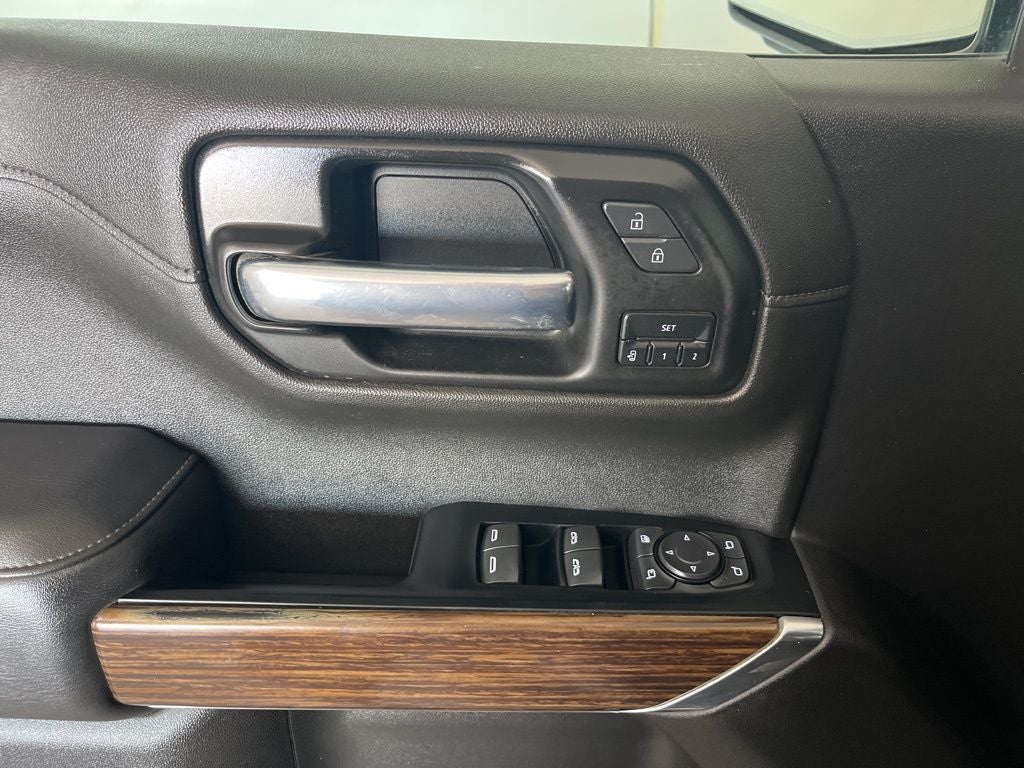 2022 Chevrolet Silverado 1500 LTD High Country